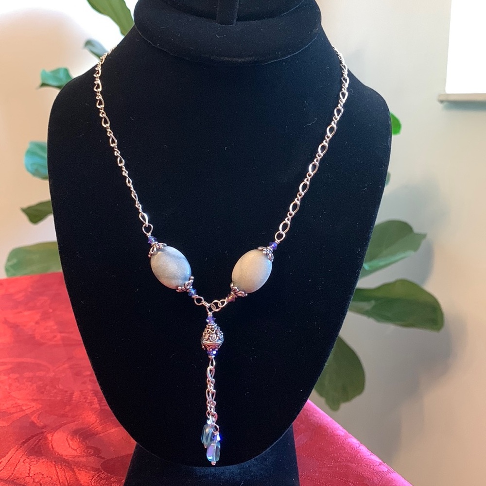 Silver Necklace with Stones and Swarovski crystals. Stamped 925.